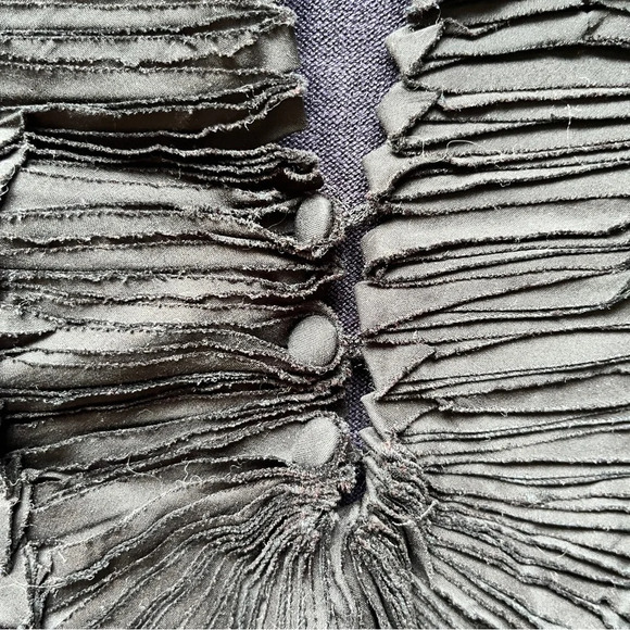 BCBG MaxAzria Blue Black Dress Ruffle V Neck Silk Knit Sweater Dark Academia XXS - Picture 9 of 14